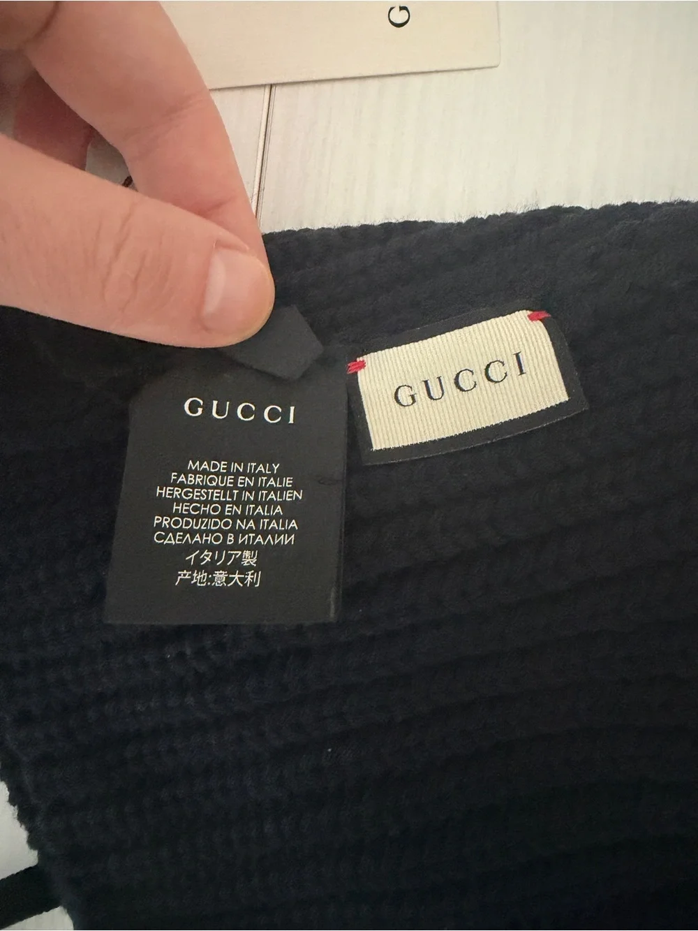 Gucci Black Knit Beanie with Embroidered Tiger